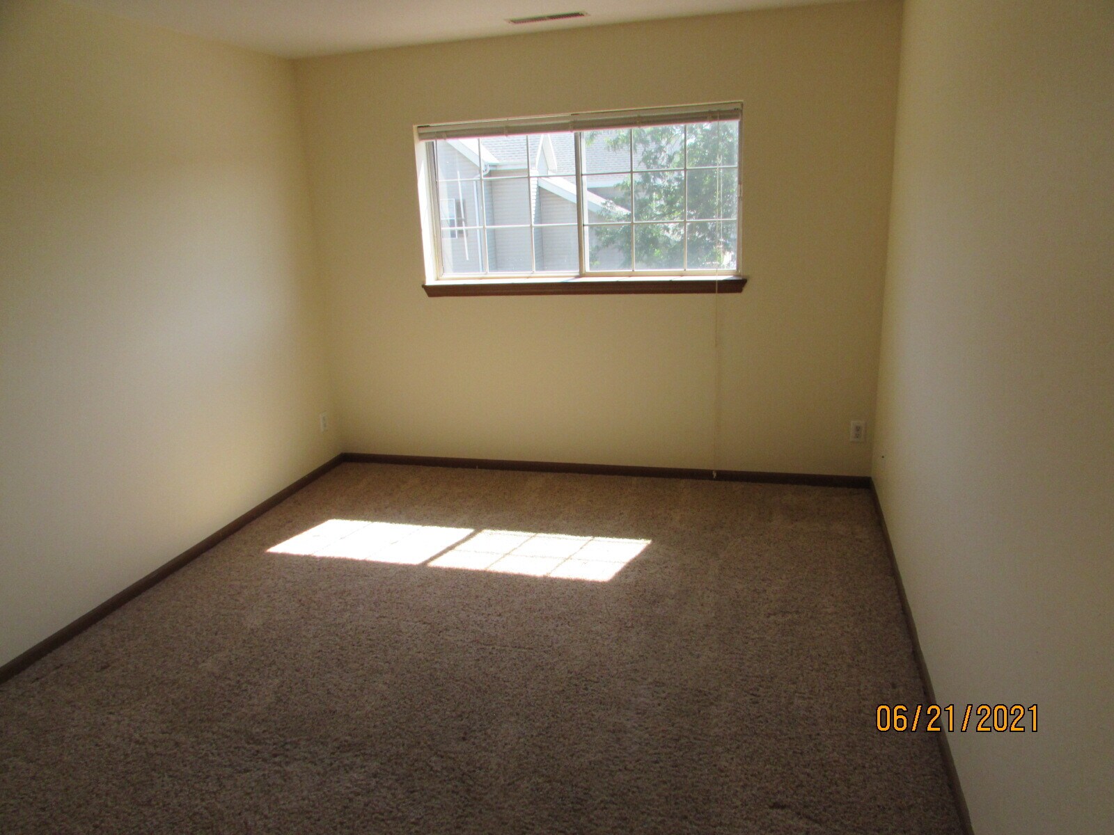 Bedroom - 10 Woodridge Ct