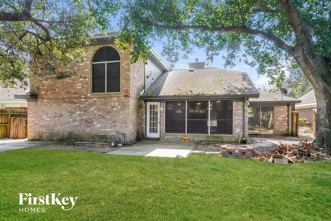 Building Photo - 17618 Garnercrest Dr