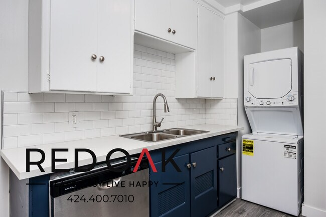 Building Photo - Spacious One Bedroom on Picturesque Ground...