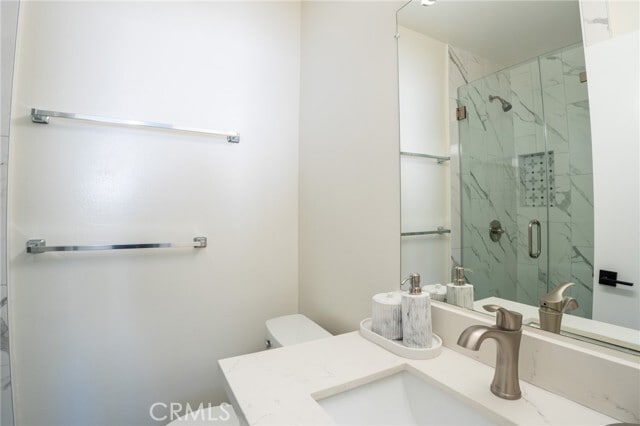 Building Photo - 7757 Vía Rosa Maria