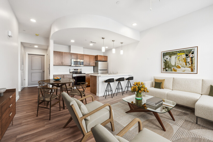 Woodring Aartments - Living - Woodring Properties