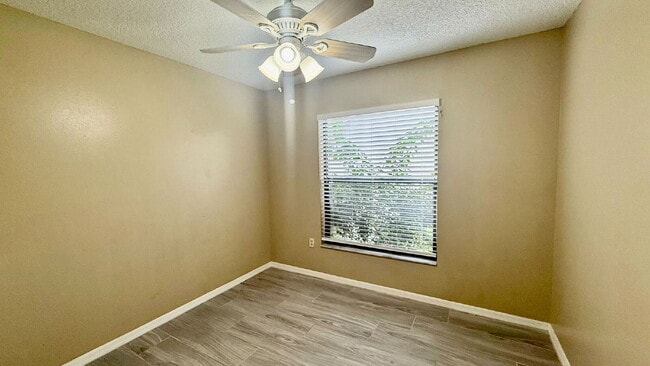 Building Photo - 11755 Cuxham Dr