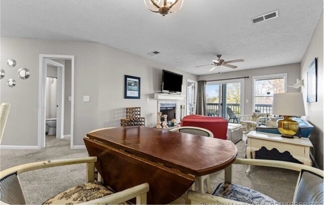 Building Photo - 1006 Brookhollow Dr