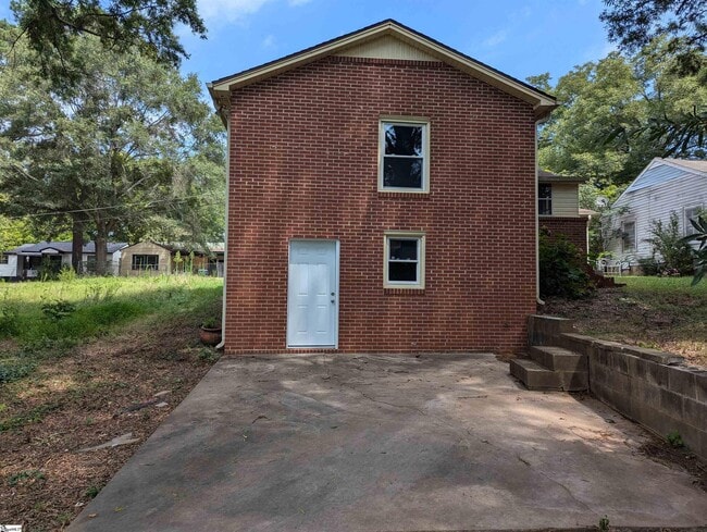 Building Photo - 507 Carver St