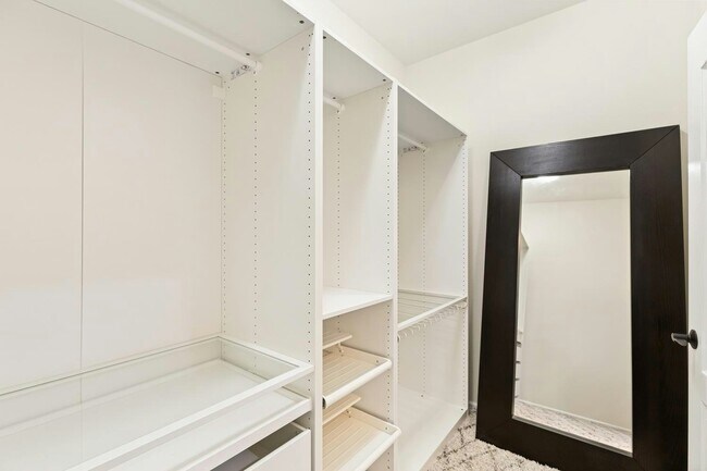 Building Photo - 3431 Cascina Cir
