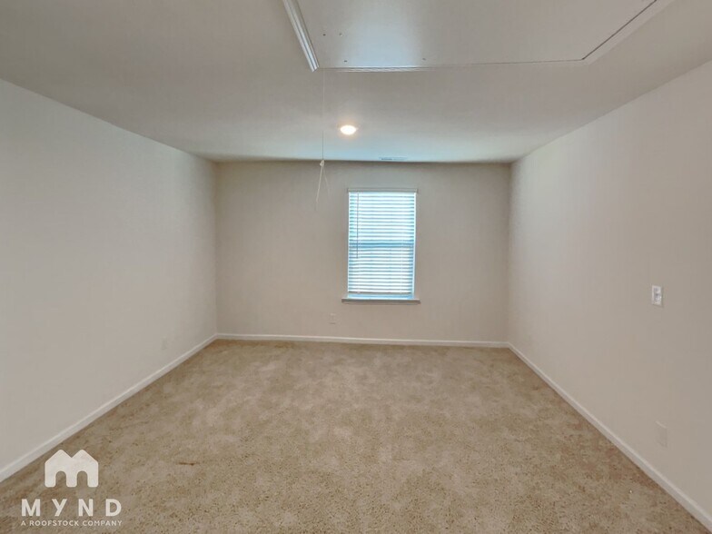 Building Photo - 127 Neill Estate Ln