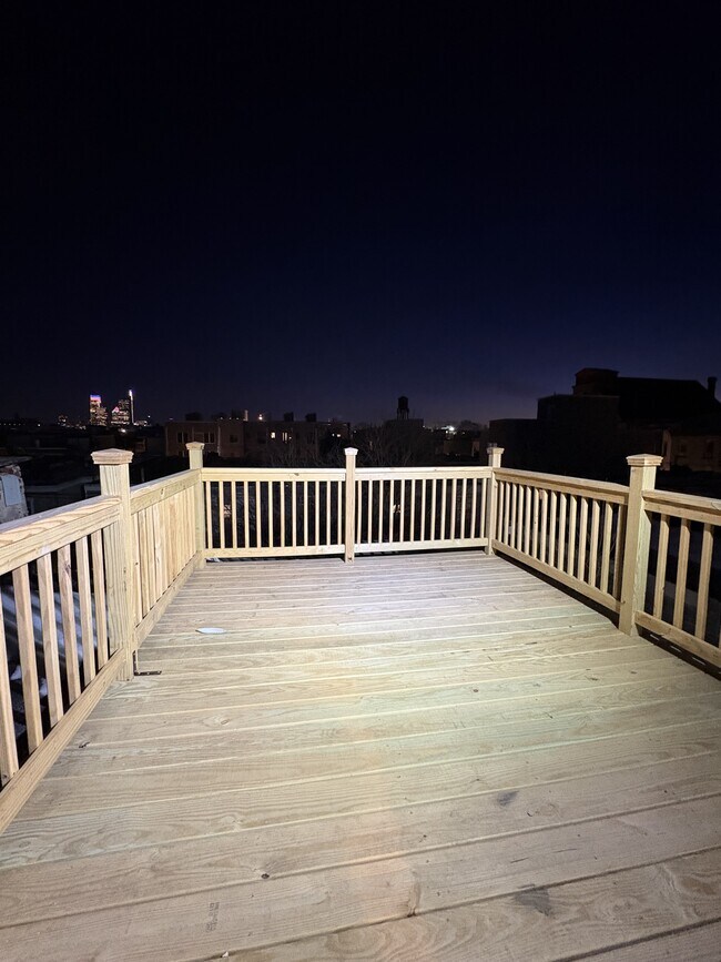 Building Photo - 2542 Cecil B. Moore Ave