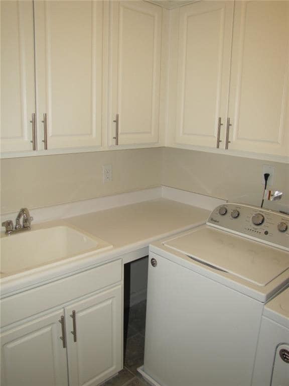 Building Photo - 462 Spring View Dr