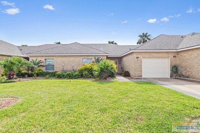Primary Photo - 68 Torrey Pines Dr