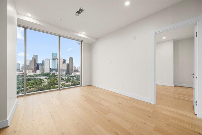 Building Photo - 1711 Allen Pkwy