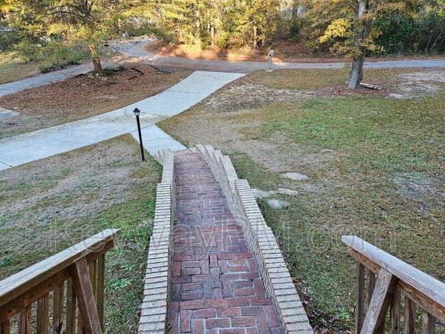 Building Photo - 299 Woodland Dr