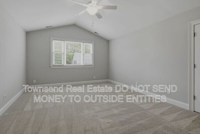 Building Photo - 200 Litchfield Pl