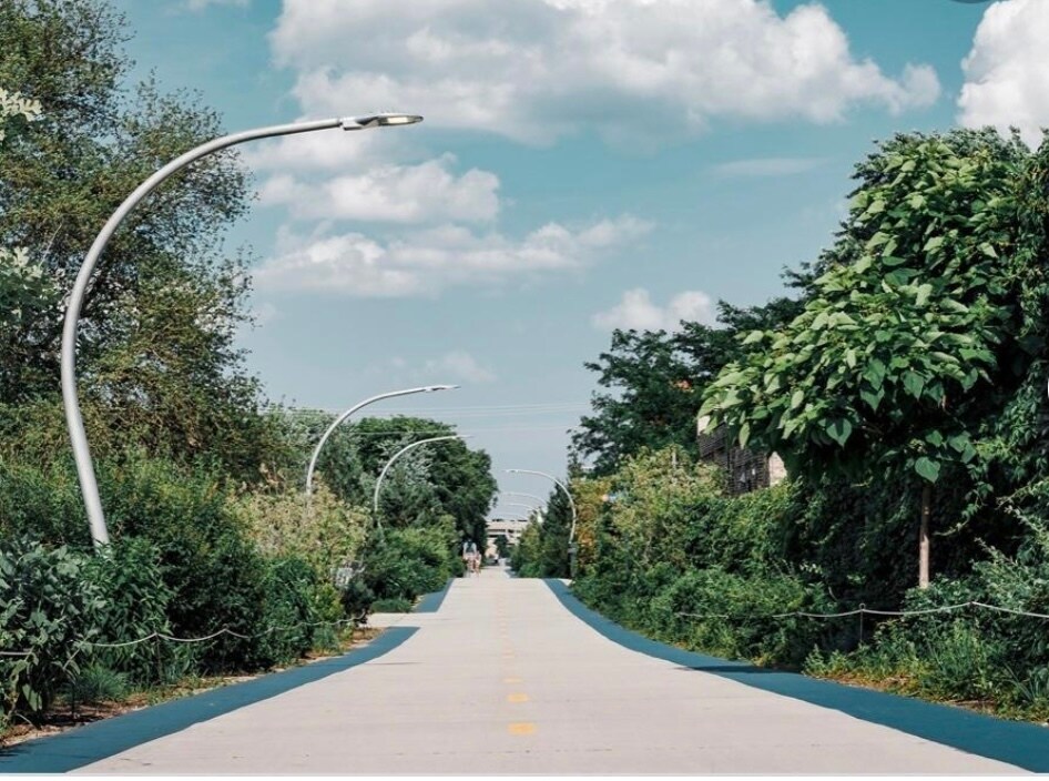 606 Trail nearby-walking distance - 1721 N Harding Ave