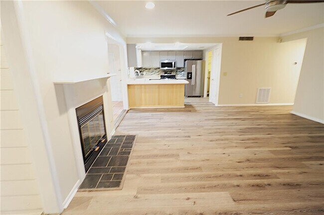 Building Photo - 83 Fair Haven Way