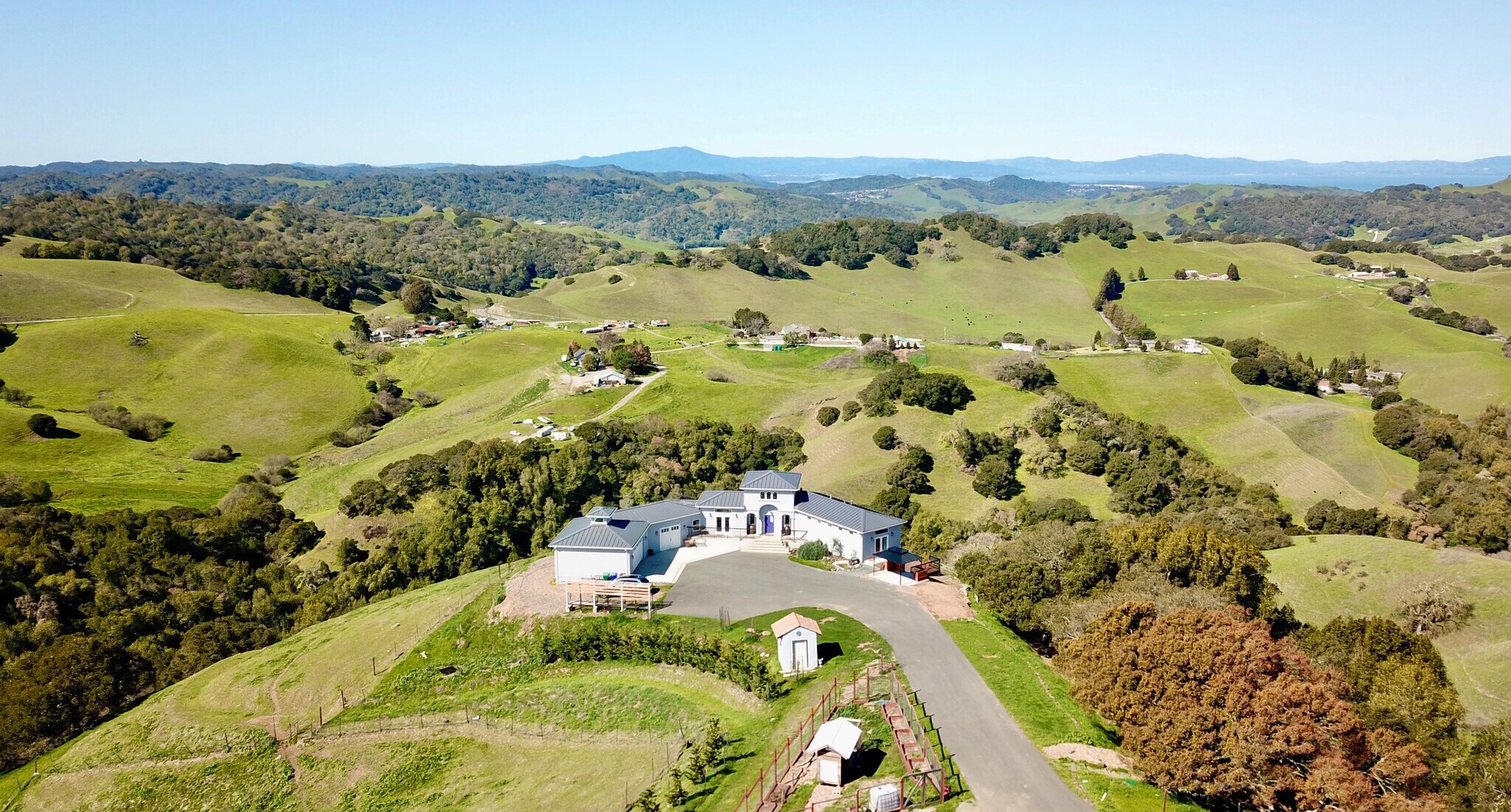 Building Photo - 109 Rancho de la Rosa