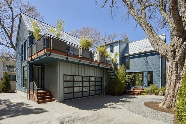 Primary Photo - 201.5 Lakeview Ave