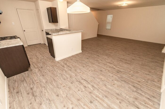 Building Photo - 8731 Tesoro Hills