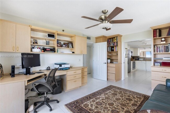 Building Photo - 4000 N Hwy A1A