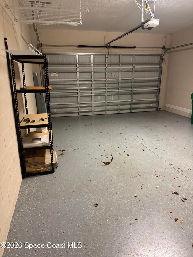 Building Photo - 2723 Rodina Dr