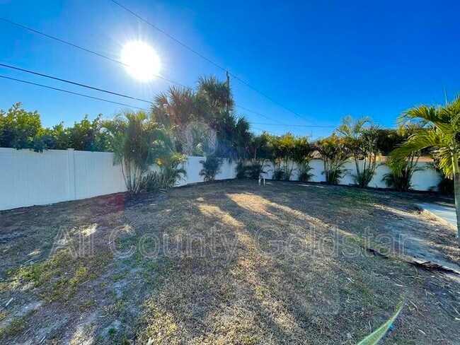 Building Photo - 4254 Flamingo Blvd