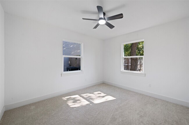 Building Photo - 5114 Keystone St