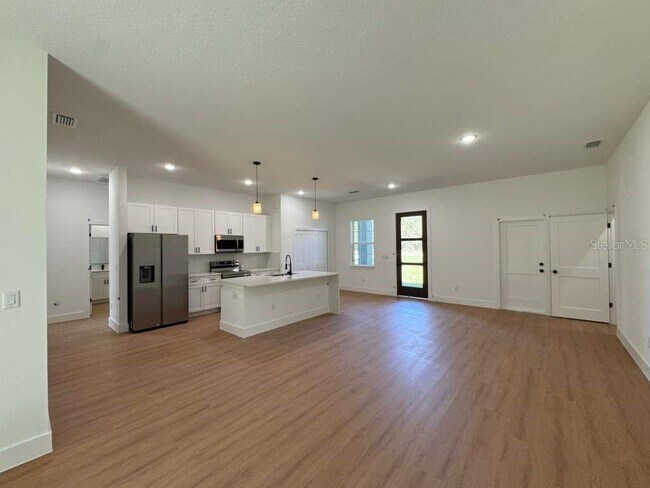 Building Photo - 16090 SW 35th Court Rd