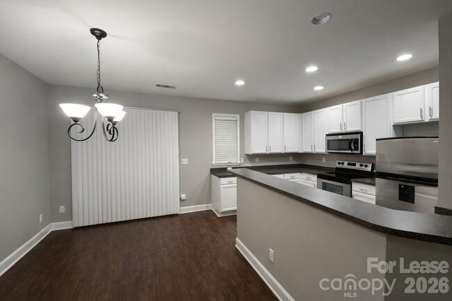 Building Photo - 116 Morning Mist Ln