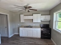 Building Photo - 1 bedroom apartment