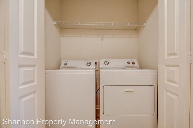 Building Photo - 3 br, 2.5 bath House - 1637 Grable Cove Lane