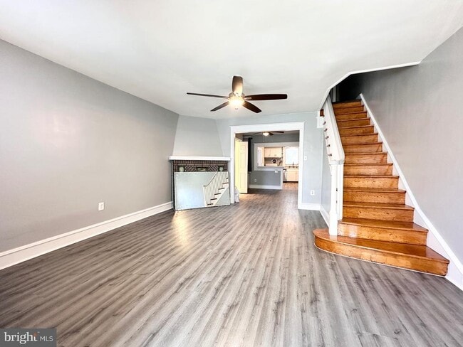 Building Photo - 219 Longshore Ave