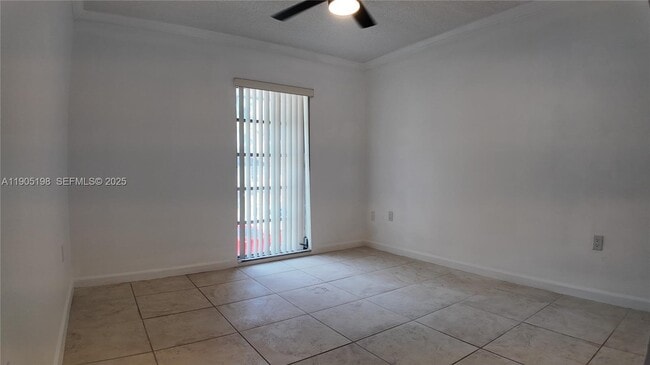 Building Photo - 3326 Farragut St