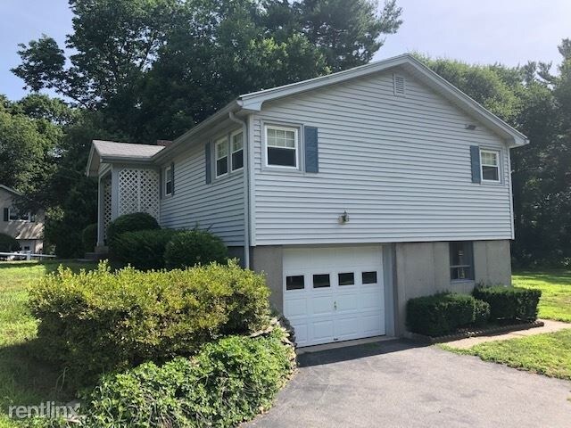 Building Photo - 3 br, 1 bath House - 44 Topsfield cir