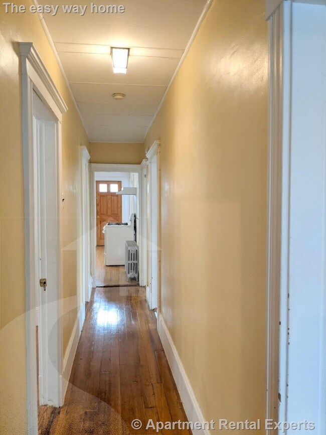 Building Photo - 104 Conwell Ave