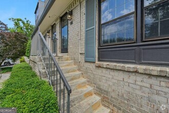 Building Photo - 98 La Rue Pl NW