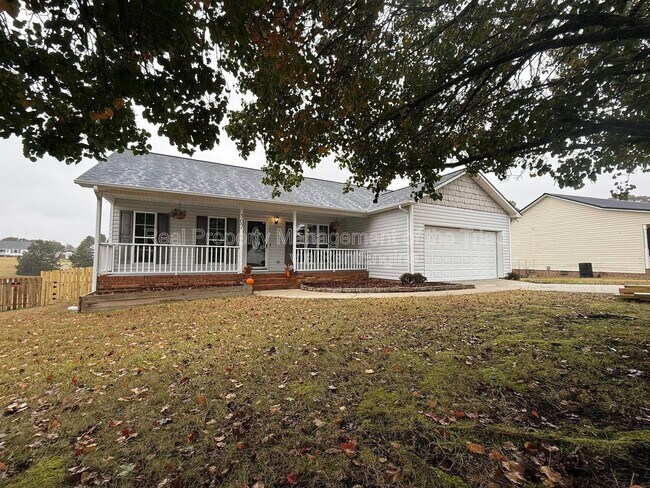 Building Photo - 107 Johnia Ct