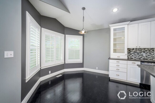 Building Photo - 9385 Tortellini Dr