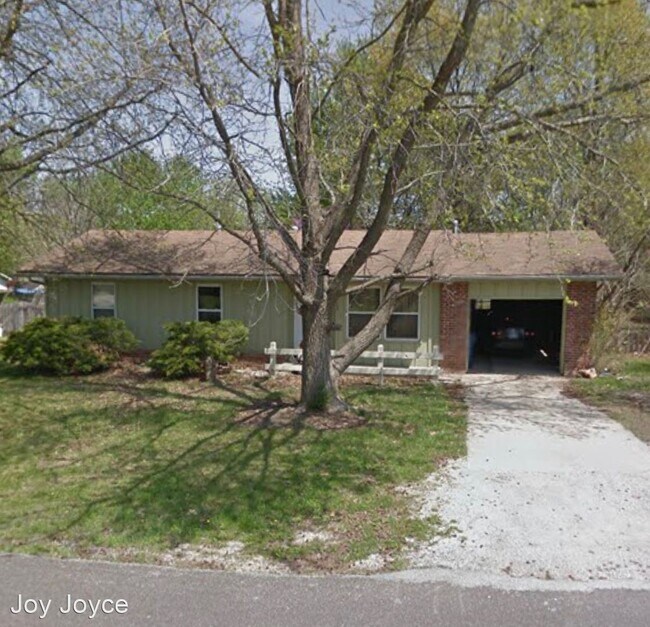 Primary Photo - 3 br, 1 bath House - 702 N Hillcrest