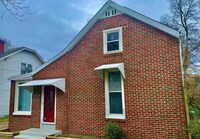 Building Photo - 1709 Cass St