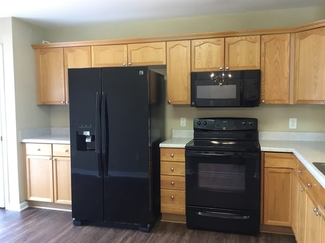 Building Photo - 8817 Hadco Ln