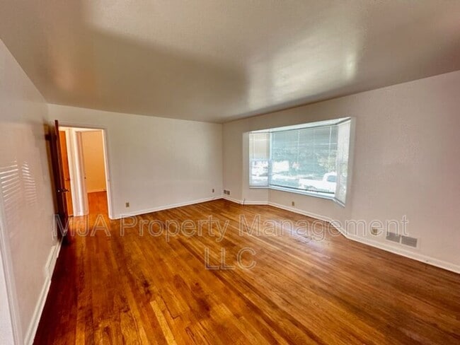 Building Photo - 1804 S 1800 E