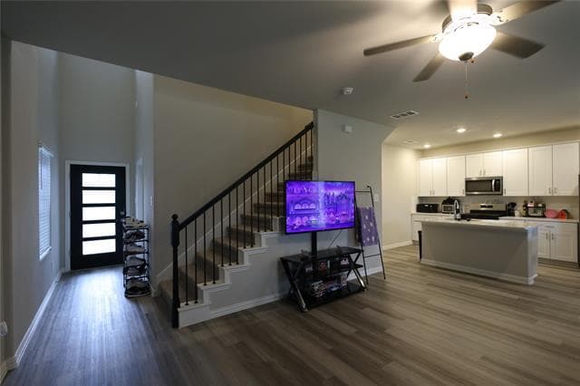 Building Photo - 3815 Cisco Dr