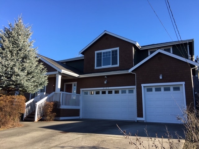 Building Photo - 3505 NE 140th St