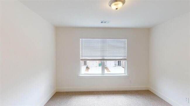 Building Photo - 6414 Shalks Xing Dr