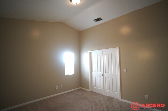 Building Photo - 12708 Beechfield Dr
