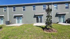 Building Photo - 1215 Draintree St