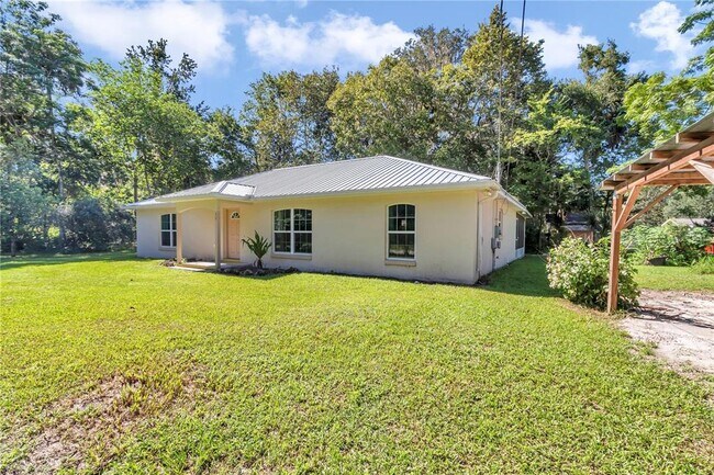 Building Photo - 70 SE 81st Pl