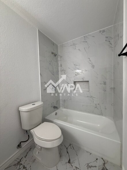 Building Photo - 5214 Charolais Dr