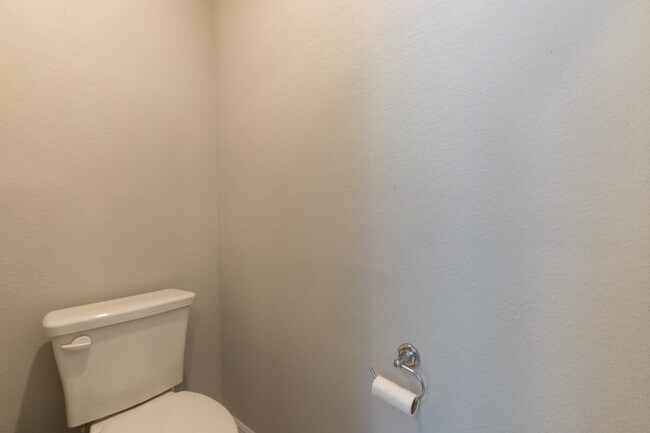 Building Photo - Gorgeous Two Story Home Featuring 2 Living spaces, 5 Bedrooms, and 3.5 Baths