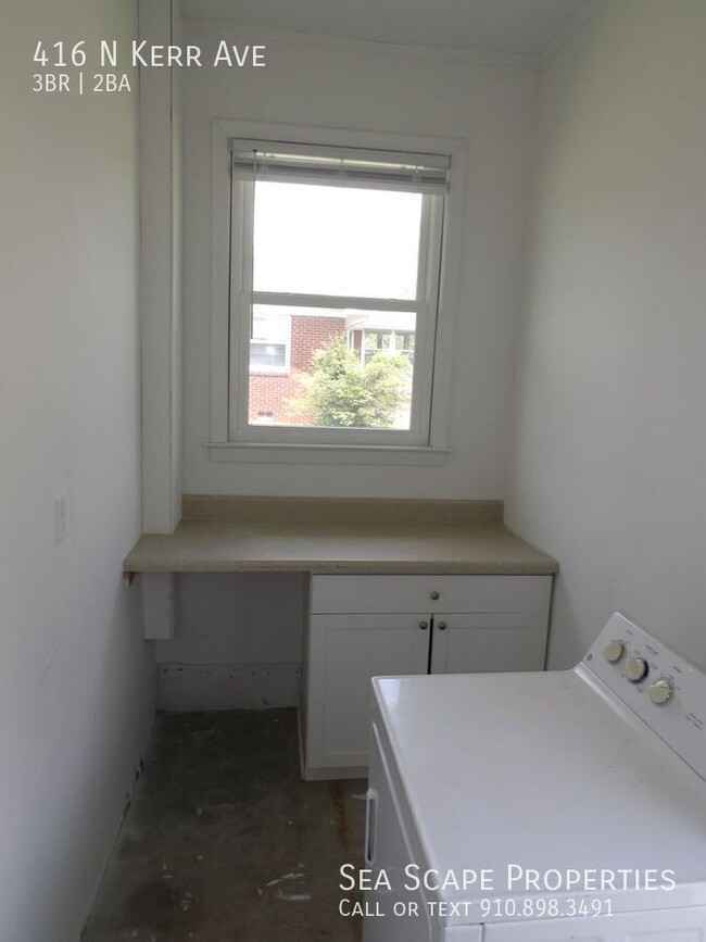 Building Photo - 416 N Kerr Ave