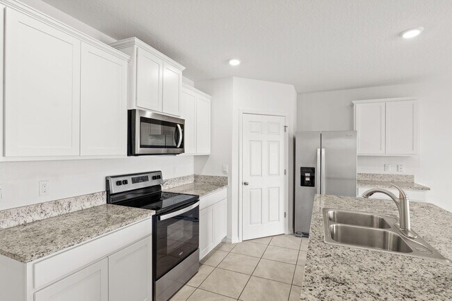 Building Photo - 2053 Farmhouse Rd SE